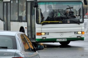 VIDEO: Tatovi so se posneli med krajo ljubljanskega potniškega avtobusa