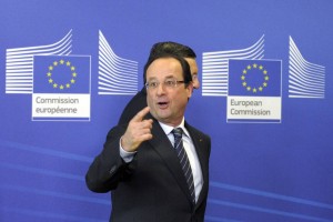 Hollande v Bruslju obljubil izvedbo reform v zameno za fiskalni odpustek EU