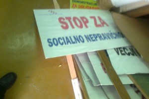Ali v Viba filmu delajo transparente za petkove proteste?