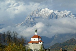 Enajsta žrtev gora letos: alpinist s stene Planjave omahnil v smrt 