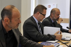 Predlogi vodstva RTV o ukinjanju oddaj so neprimerni in agresivni. Gre za manipulacijo.