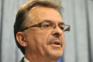 SDS predlaga ukinitev protikorupcijske komisije