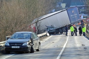 Policisti bodo od 1. septembra lahko objestnežem zasegli vozilo