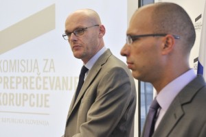 Klemenčič & Praprotnikova komisija ne premore integritete