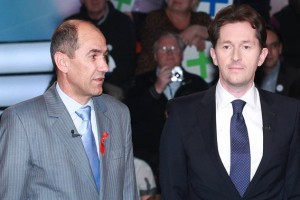 Virant: Janša je neodgovoren; SDS: Virant v rušenju vlade podoben Golobiču