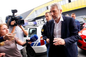 Vodušek v zaporu ne strada več in »aktivno sodeluje v postopku«