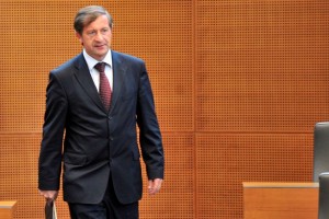 Erjavec: Janša izgublja živce