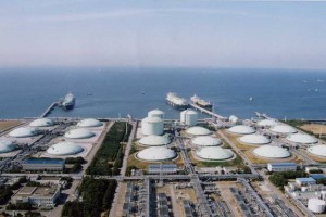 Delo: Švedi bi pri Devinu gradili plinski terminal