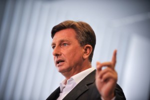 Pahor: Moja vlada podcenila probleme v bančnem sistemu