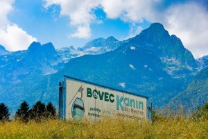 Slovensko italijanska meja: proti daljnovodu in umiranje bovškega turizma