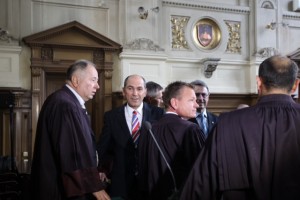 Obsojeni v zadevi Patria kljub prošnjam še vedno niso dobili zapisnika sodbe