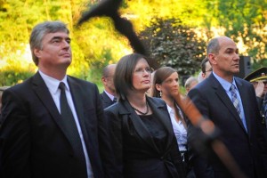 »Ali bomo pustili, da bodo Janeza Janšo križali?«