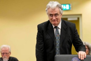 Karadžić obsojen na dosmrtni zapor