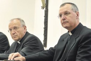 SŠK: Stres in Turnšek nista dobila pisnih navodil za umik iz Slovenije