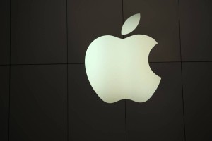 Apple se hvali, da je v celoti prešel na čisto energijo