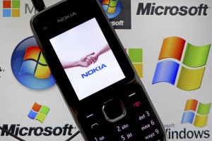 Microsoft dokončno prevzel Nokiino enoto za proizvodnjo mobilnikov