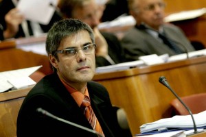Marušič: Še nihče iz premierkinega kabineta me ni pobaral o vodenju resorja