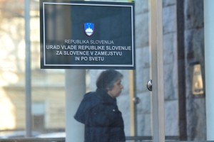 Svet vlade proti ukinitvi urada za Slovence v zamejstvu in po svetu