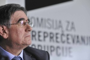 Posli z državo se splačajo: Za Rajka Pirnata ni krize