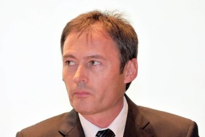 Lobiranja osumljeni se brani: Če bi hotel lobirati, bi lobiral pri ministru Šušteršiču
