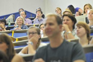 Slovenščina te dni odmeva na 50 univerzah in drugod po svetu