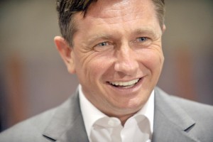 Pahor: Kot predsednik manjšinske vlade prosim za podporo rebalansu