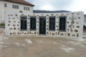 Grahovo: Spomenik ognja groze