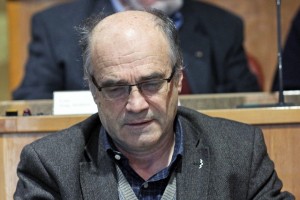 Vedno v pravo smer: teoretik samoupravljanja Bogomir Kovač svetuje Slovenskim železnicam