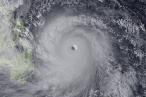 Super tajfun Haiyan pustoši po Filipinih