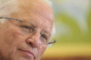 Škof Glavan: Zares blagor tem, ki verujejo v velikonočno sporočilo