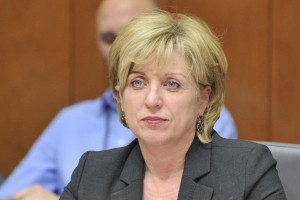 SDS za podpredsednico DZ predlaga Romano Tomc 
