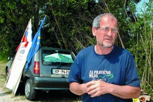 Joško Joras z rubežem nad nekdanjega hrvaškega predsednika Mesića