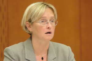 Slovenija v novo izdajo obveznic zaradi primernosti razmer, pravijo na MF