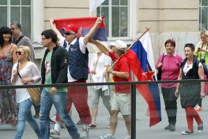 Rdeče zvezde tudi na shodu za ohranitev javnega zdravstva