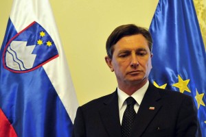 Pahor poslance obvestil, da ne bo predlagal mandatarja
