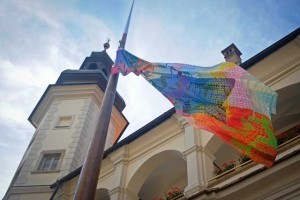 Dvig festivalske zastave naznanil začetek Festivala Lent
