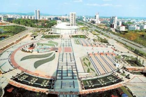 Ob 120. obletnici rojstva Mao Zedonga za 2,5 milijarde dolarjev projektov