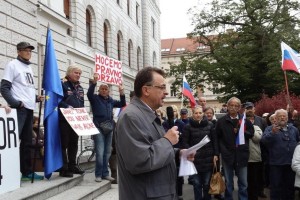 Tanko: Pri odvzemu mandata Janši so brez zadržkov kršili človekove pravice