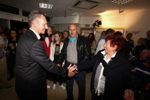 Popoviču zmaga v prvem krogu, ne pa tudi večina v občinskem svetu