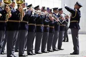 Po Očenašu hlapca Jerneja še poskus embarga pesmi Vrača se pomlad?!