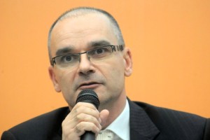 Ekonomist Marko Jaklič o padcu BDP: Kot da se iz te države nekdo dela norca