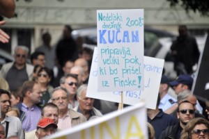 Pismo bralca: Sodba glede Janše in Patrie je korak predaleč