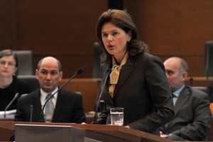 Pismo Bratuškovi: Imejte v mislih mlade generacije, ki bodo prevzele vašo zapuščino