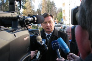 Pahor bo predsednikom strank predlagal ukrep za uspešnejši boj proti korupciji