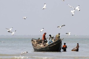 Pirati okrutno pobili ribiče ob obali Bangladeša