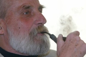 Jože Snoj: V zemeljskih tleh iščem do absurda oddaljeno in skrito "božje"
