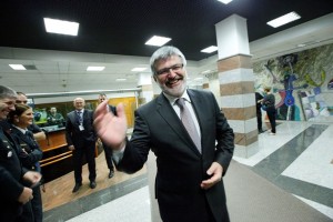 Bivši ministri in poslanci davkoplačevalce stanejo sto tisočakov mesečno