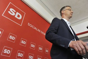 Lukšič spet kritizira delo svoje vlade