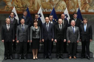 Druga Janševa vlada v parlamentu potrjena!