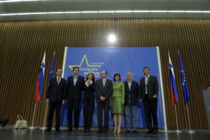 Stranke iščejo najboljše rešitve za dober izid na EU volitvah, možna še presenečenja 